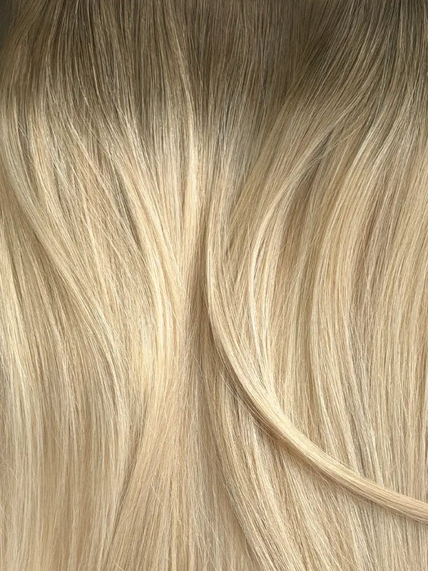 Rooted Champagne Kiss #9/80 Wavy/Curly Keratin Flat Tip Hair Extensions — Stina Hair Co.